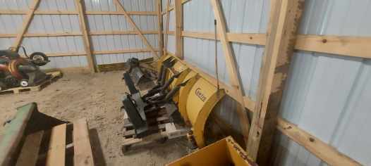 Used -- Curtis SB72 Compact Utility Tractor Attachments at Koenig Equipment in Urbana, OH - Photo3