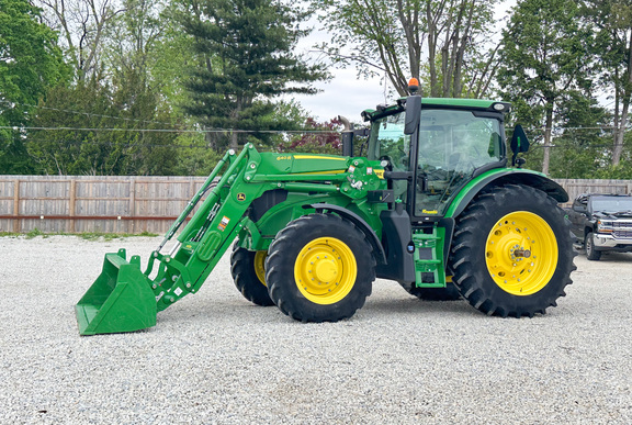 2025 John-Deere 6R 155