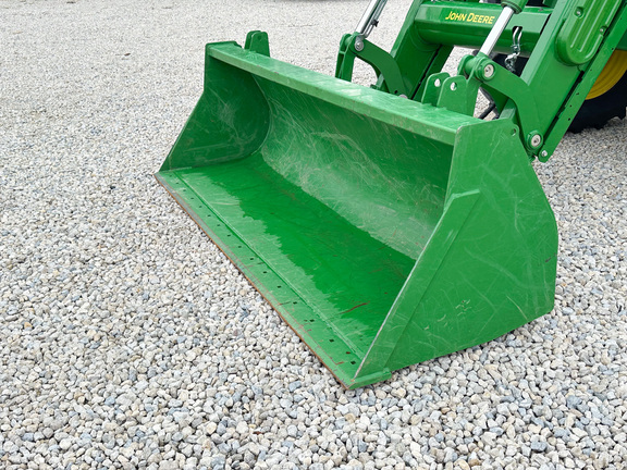 2025 John-Deere 6R 155