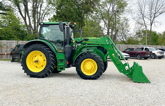 2025 John-Deere 6R 155