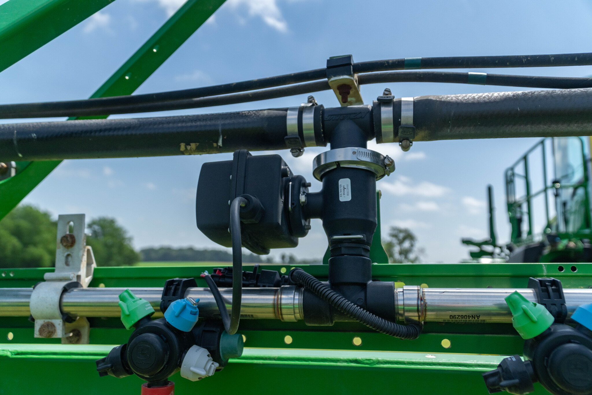 Used 2022 John Deere 410R Self Propelled Sprayers at Koenig Equipment in Anna, OH - PhotoXL33
