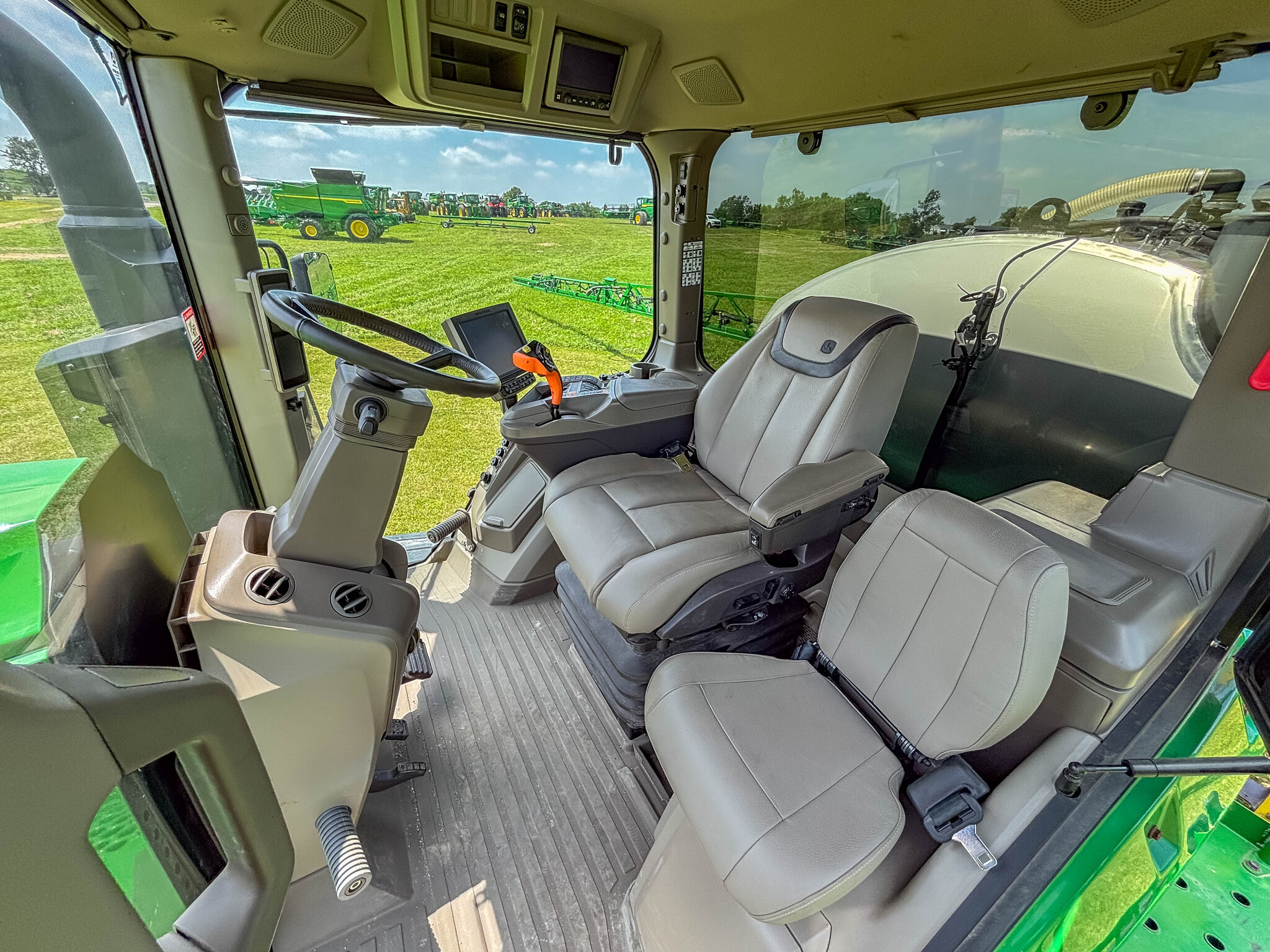 Used 2022 John Deere 410R Self Propelled Sprayers at Koenig Equipment in Anna, OH - PhotoXL41