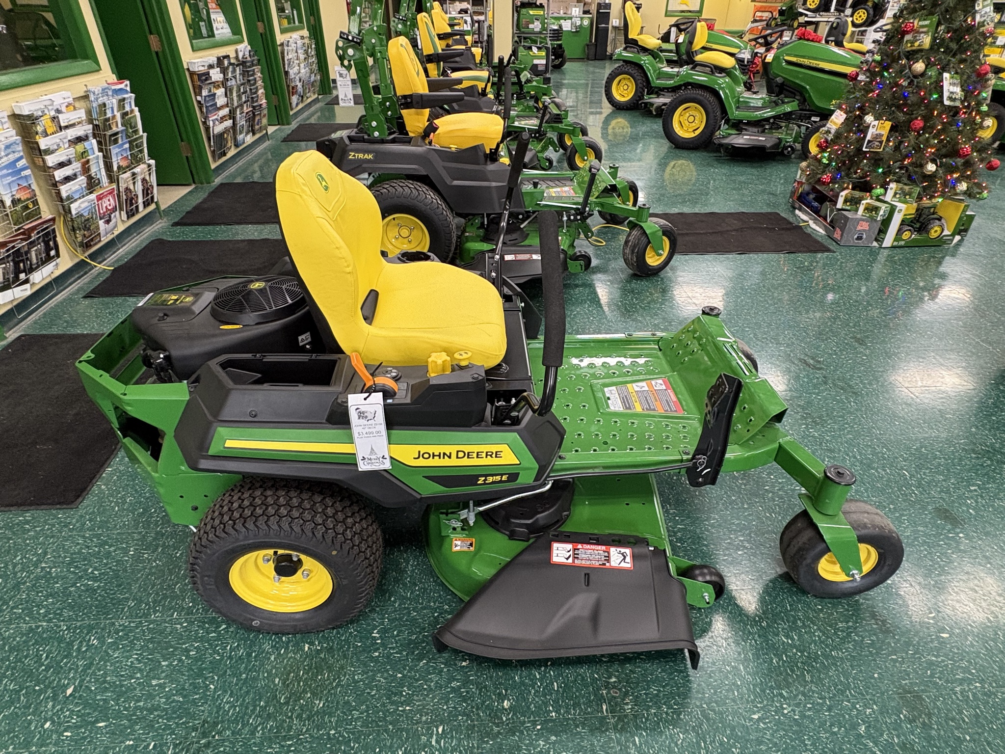 2025 John Deere Z315E Image 2