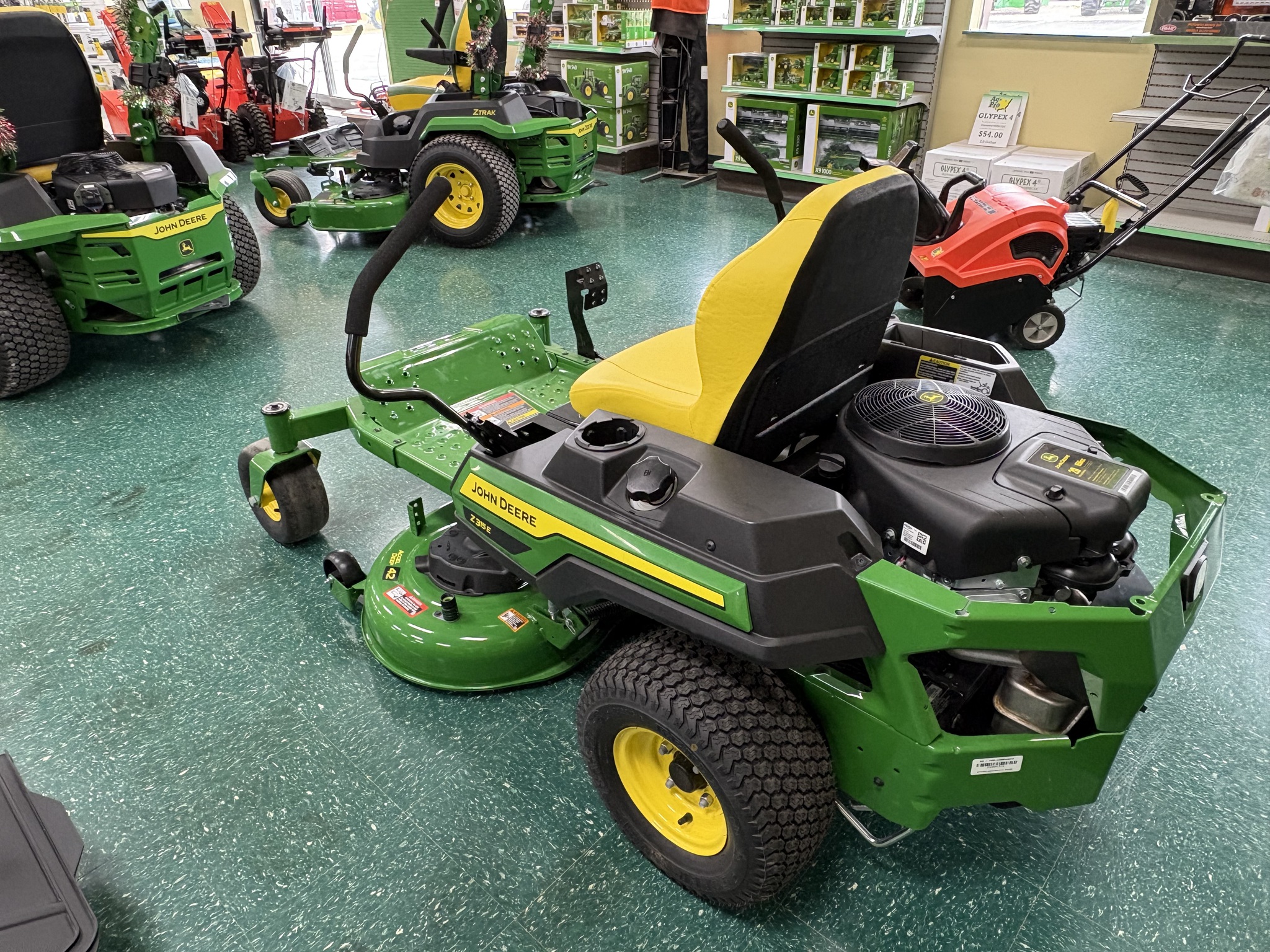 2025 John Deere Z315E Image 5