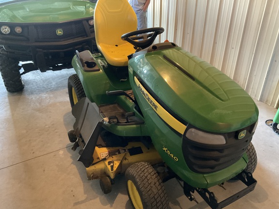 Photo of 2011 John Deere X540