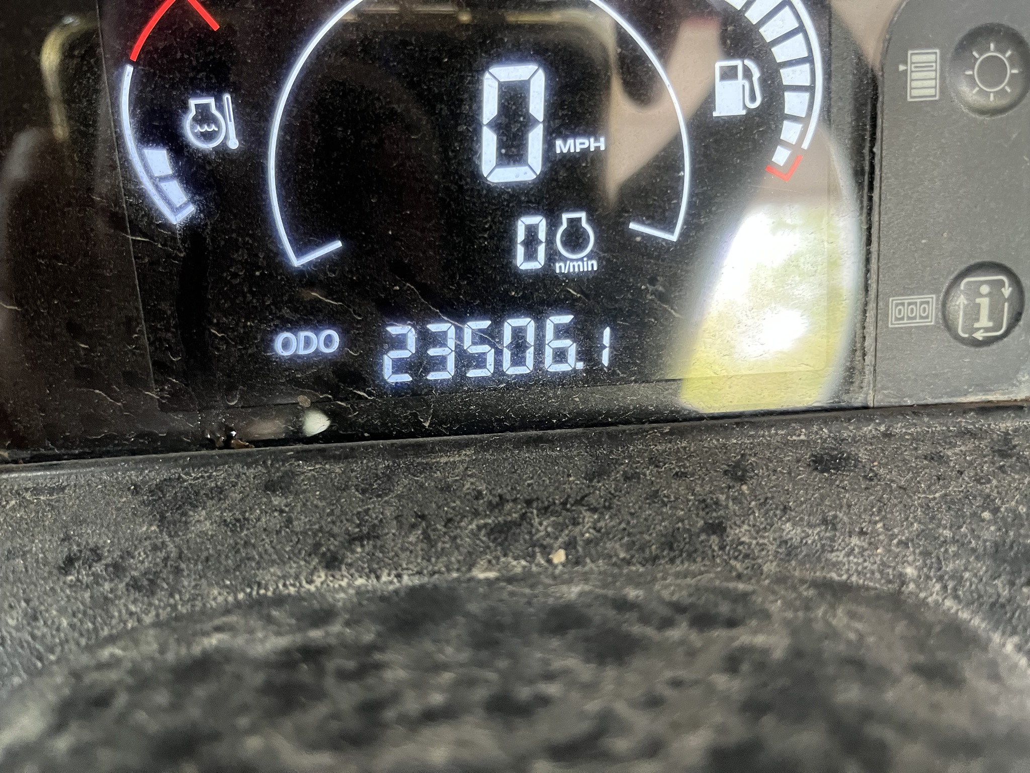 2018 John Deere XUV 590M Image 3