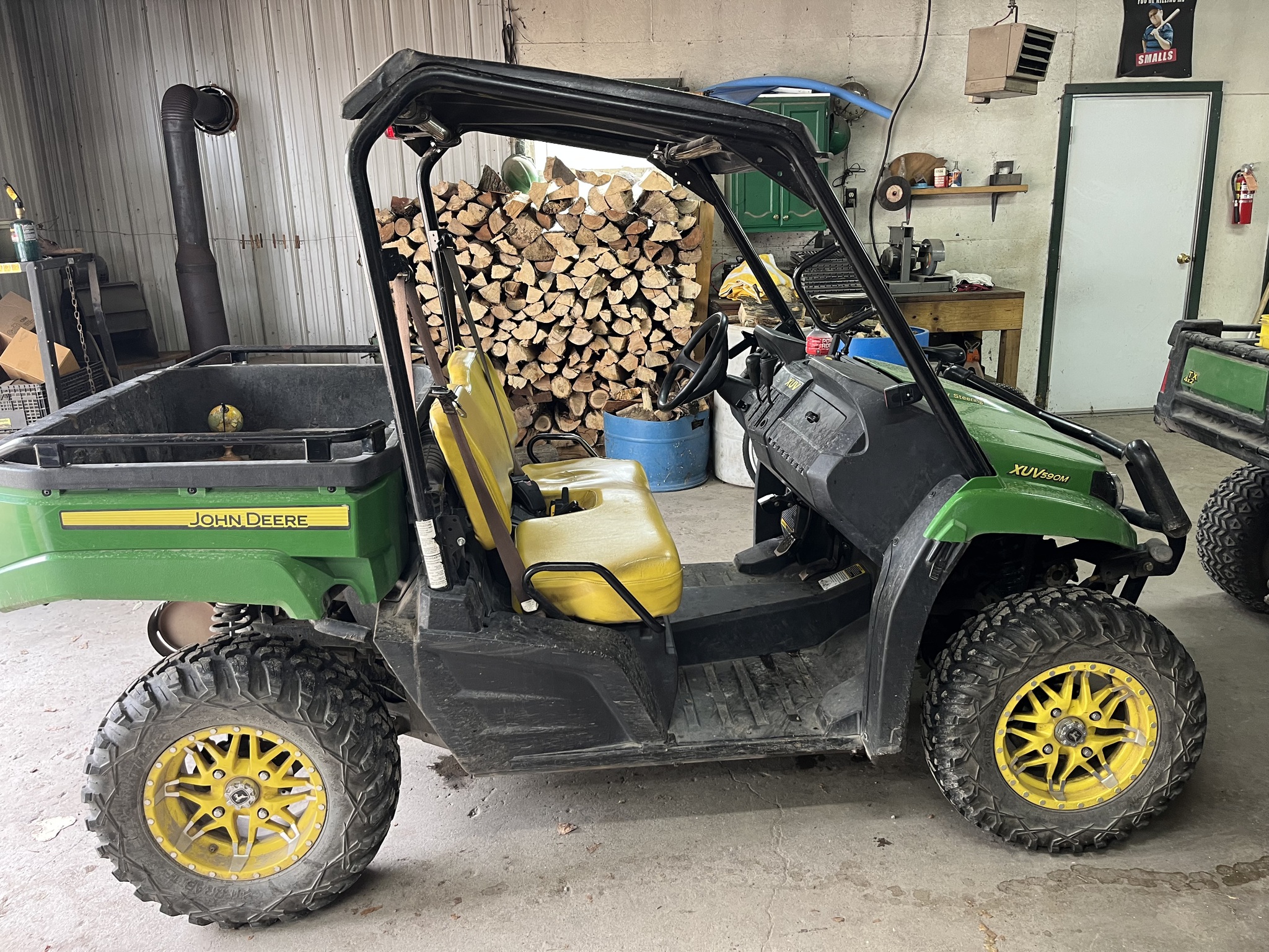 2018 John Deere XUV 590M Image 6