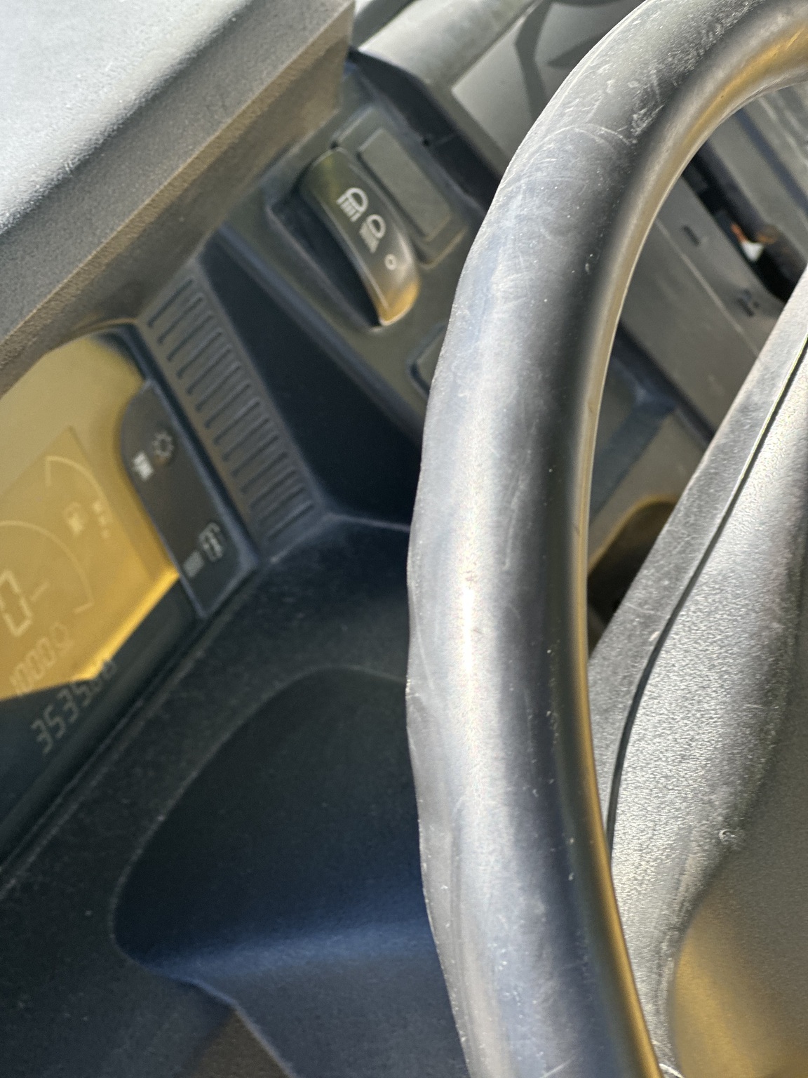 2018 John Deere XUV 590M Image 11