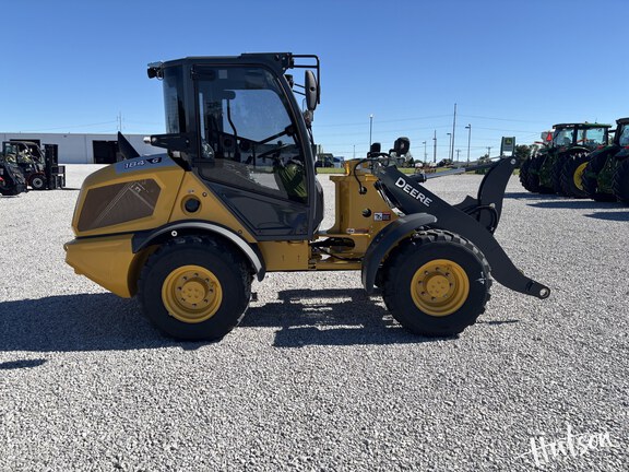 Photo of 2024 John Deere 184 G