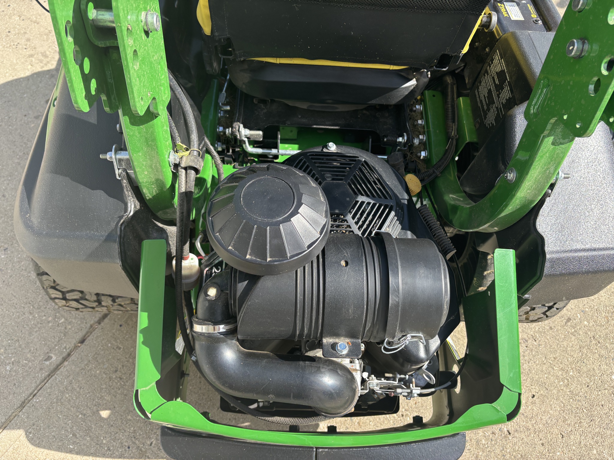 Used 2025 John Deere Z930M Zero Turn Mowers at Koenig Equipment in Franklin, IN - PhotoXL8