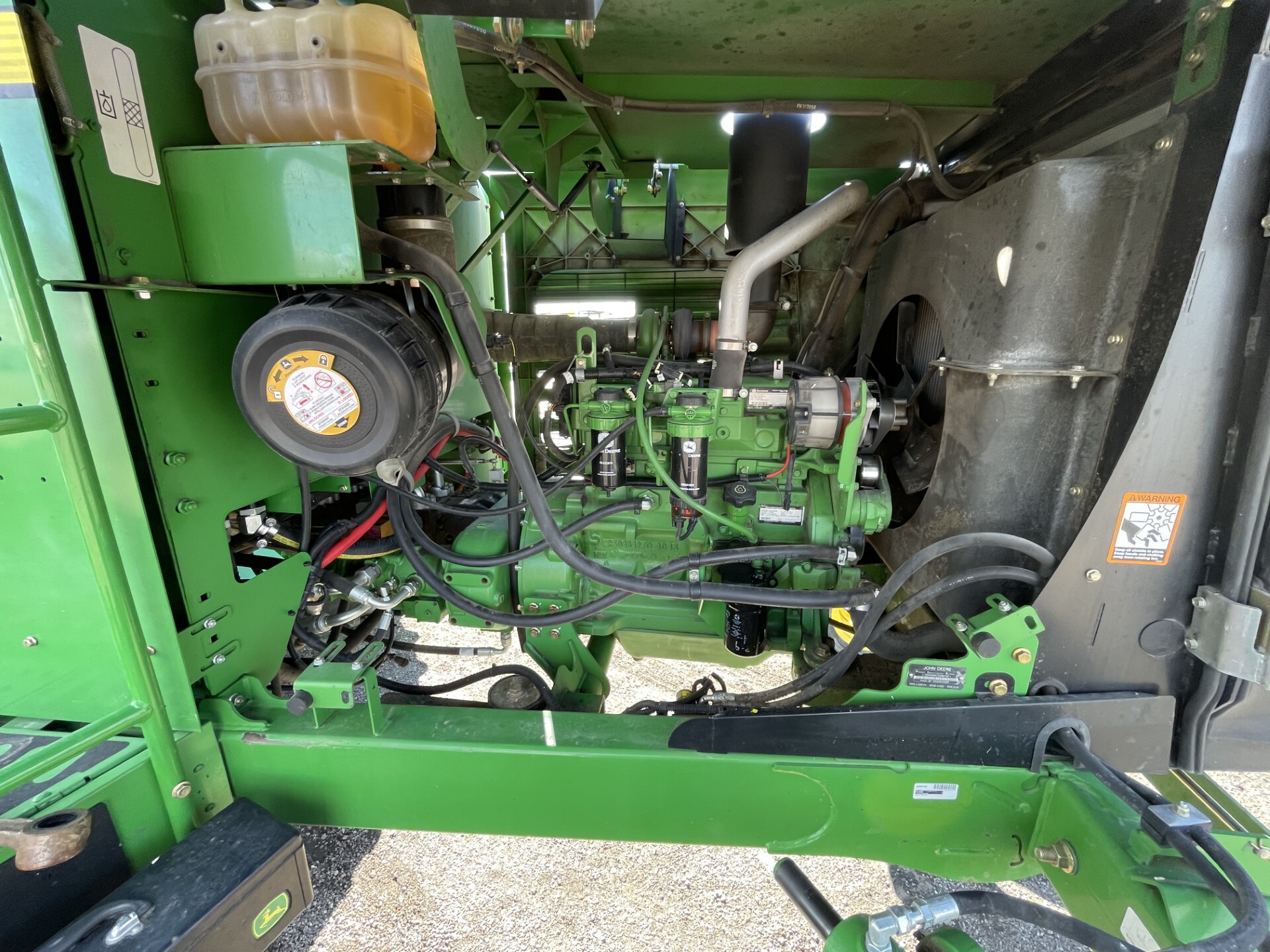 2010 John Deere A400 Image 22