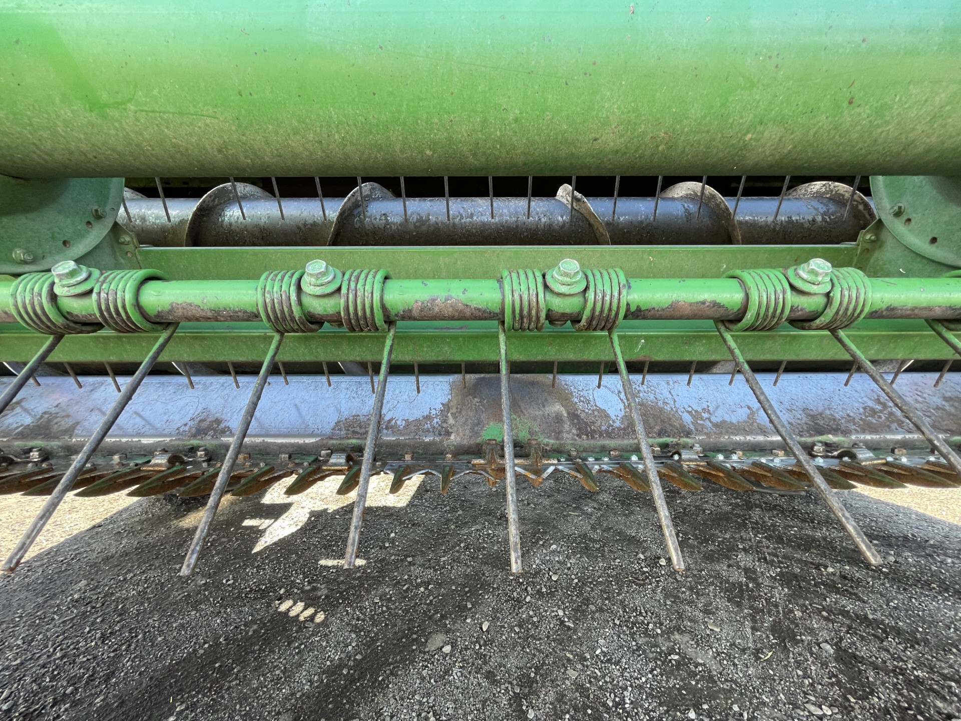 2010 John Deere A400 Image 16