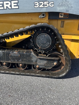 2018 John Deere 325G-4