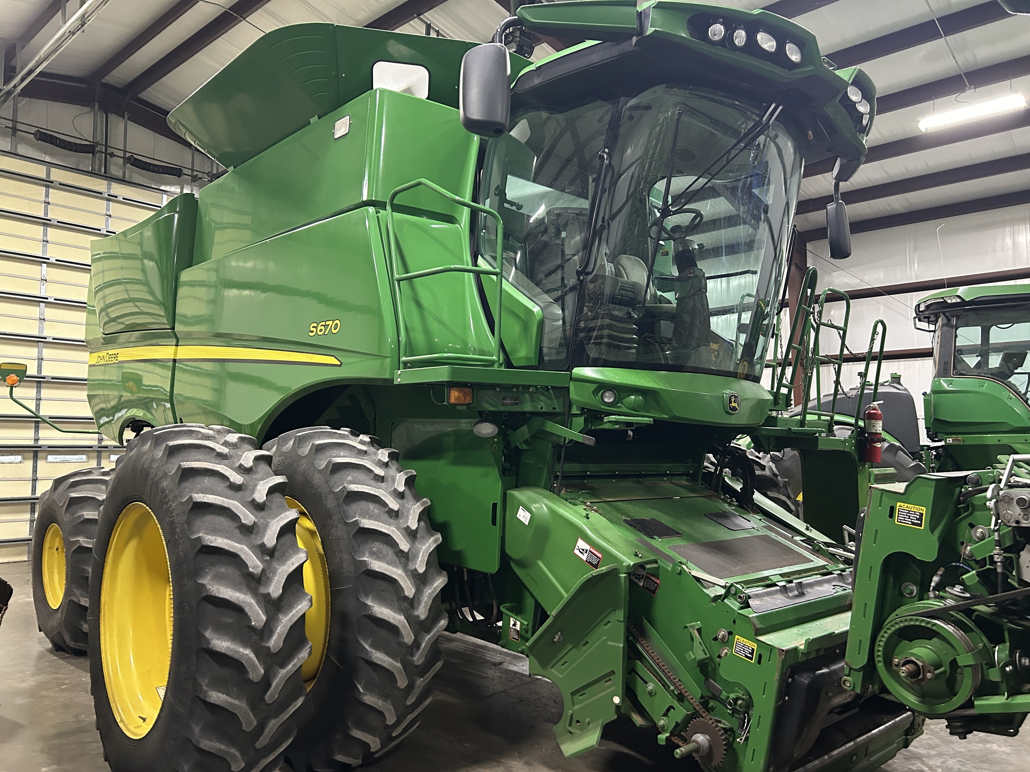 2013 John Deere S670 Image 1
