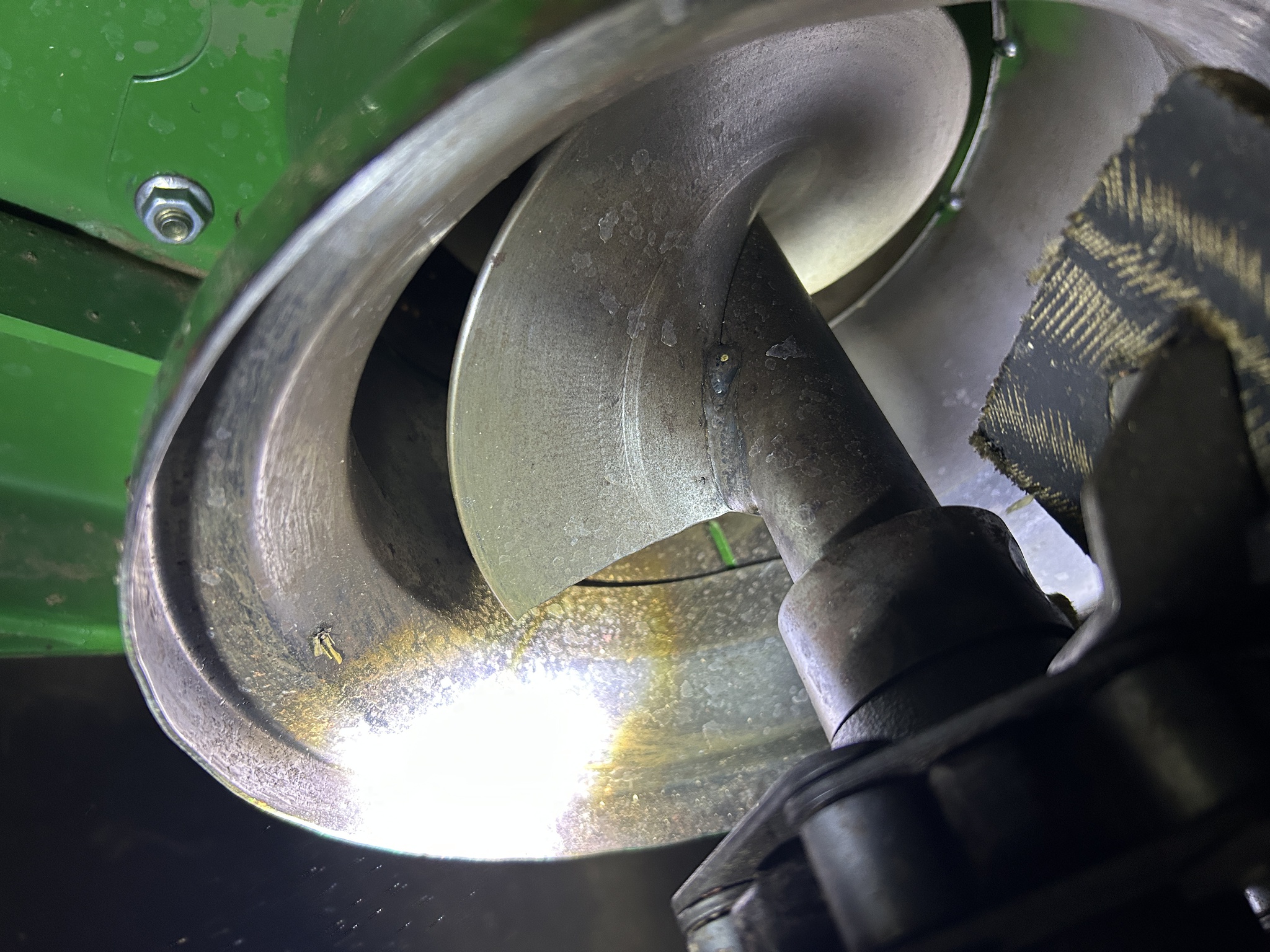 2013 John Deere S670 Image 7