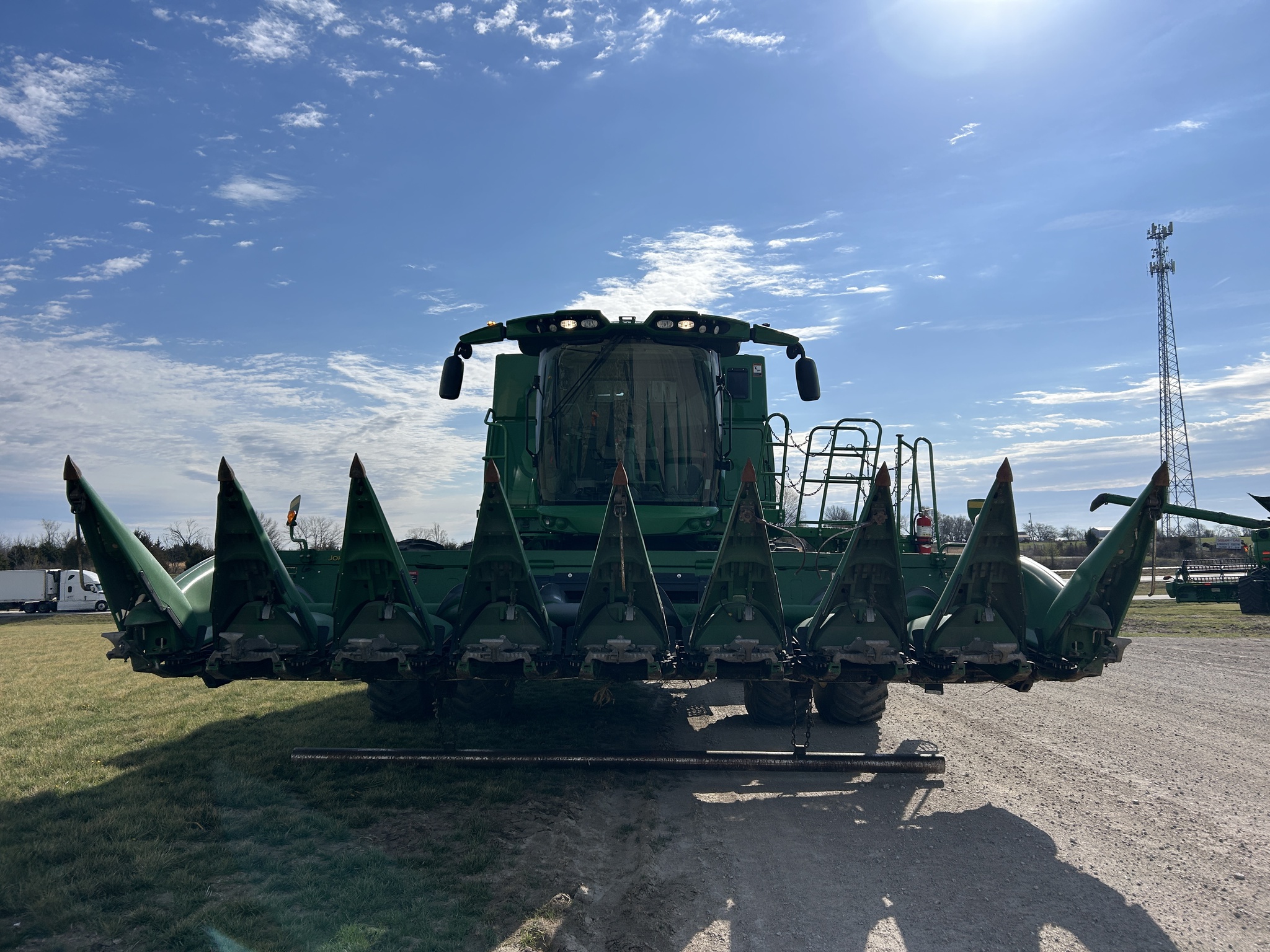  2020 John Deere 708C at Heritage Tractor in Adrian, MO