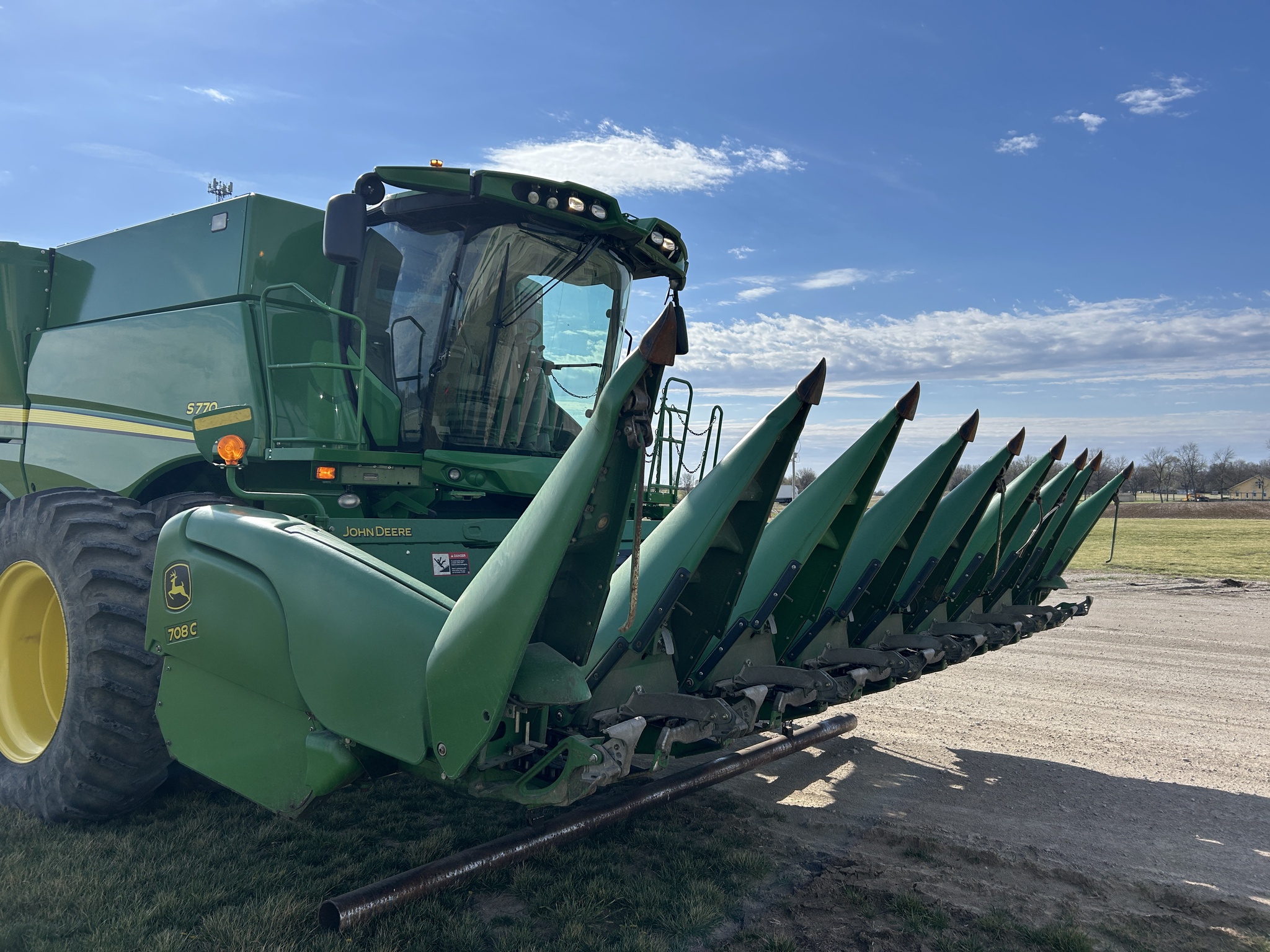  2020 John Deere 708C at Heritage Tractor in Adrian, MO