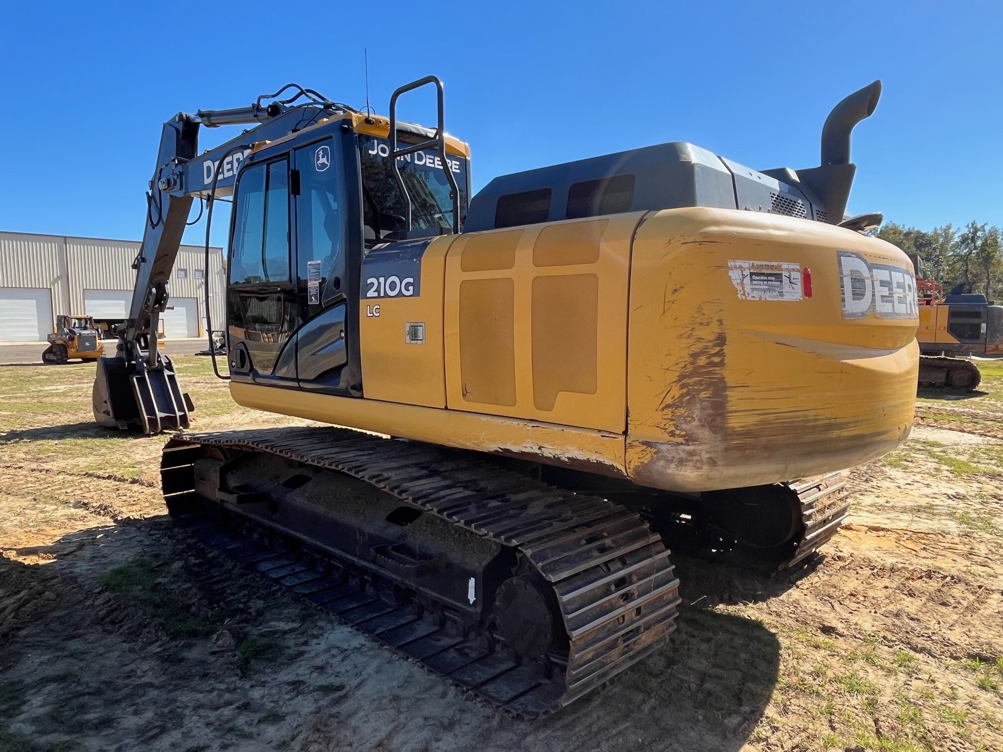2019 John Deere 210G LC Image 3