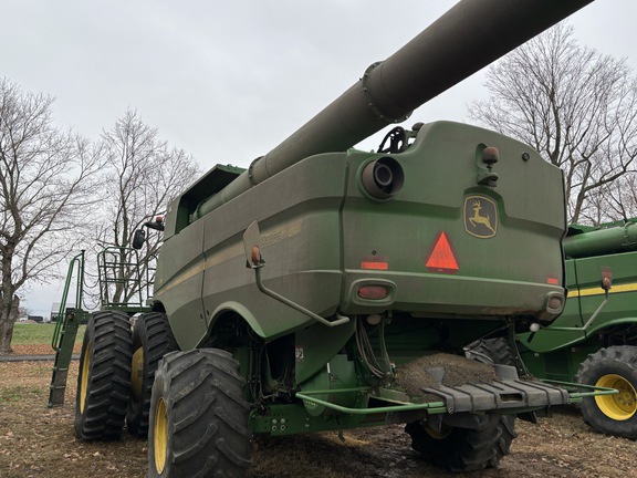 Photo of 2019 John Deere S790