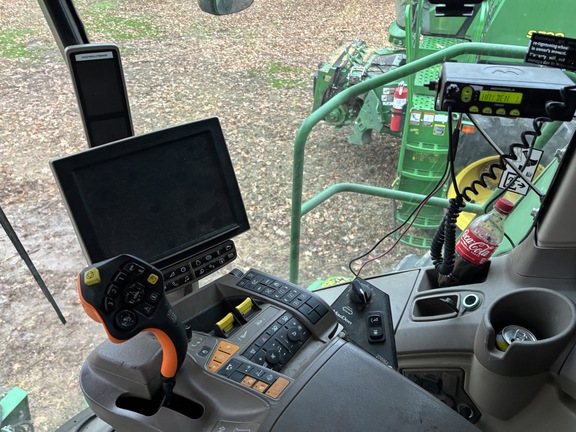 Photo of 2019 John Deere S790