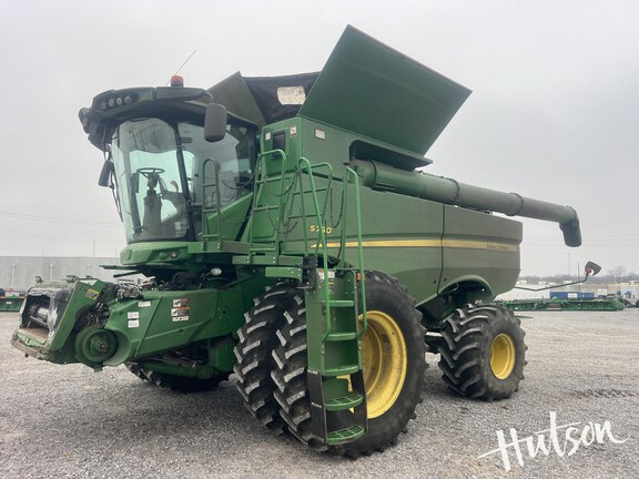 Photo of 2019 John Deere S790