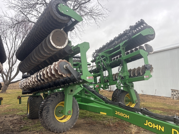  John Deere 2680H