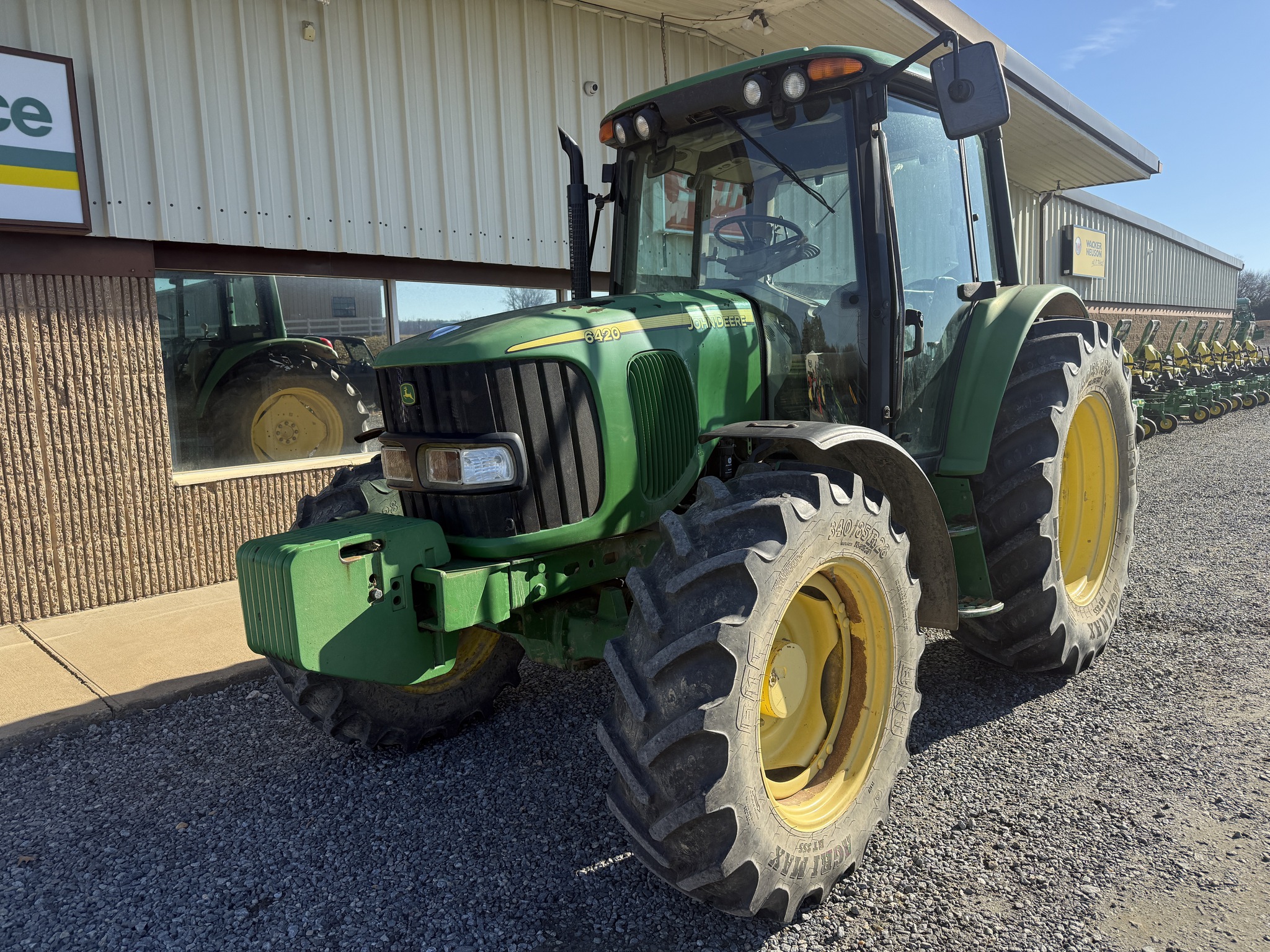 2006 John Deere 6420 Image 2