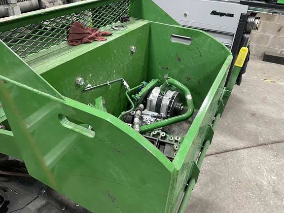 2025 John Deere 8R 410 - Photo3