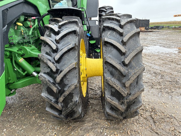 2025 John Deere 8R 410 - Photo12
