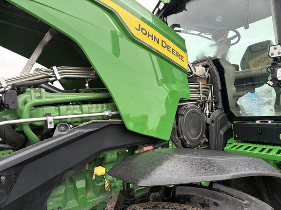 2025 John Deere 8R 410 - Photo29
