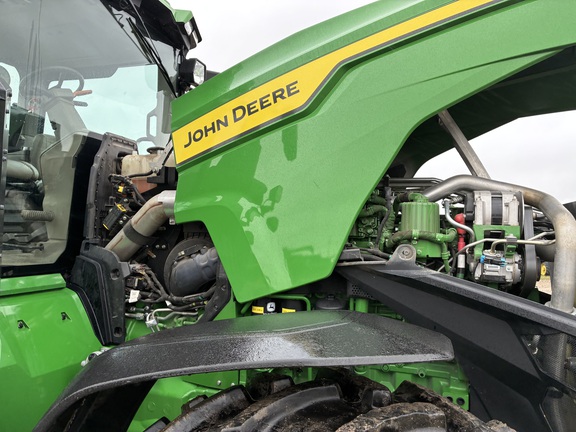 2025 John Deere 8R 410 - Photo30