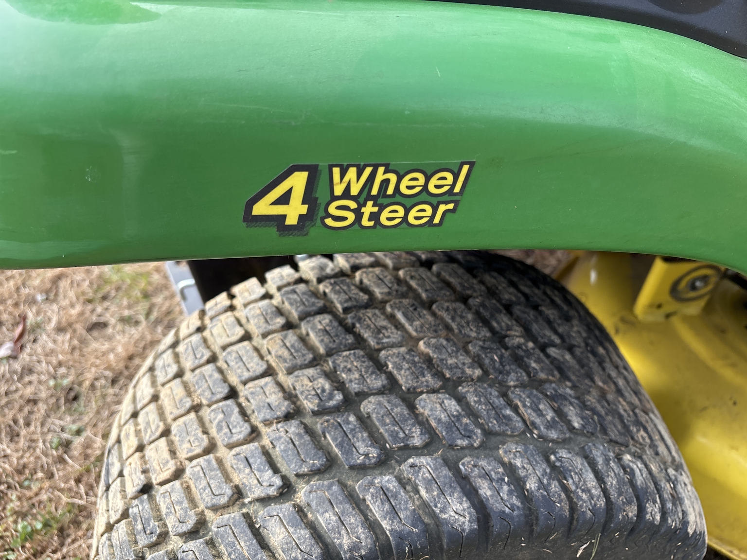 Used 2021 John Deere X354 Lawn & Garden Tractors at Koenig Equipment in Greenville, OH - PhotoXL14