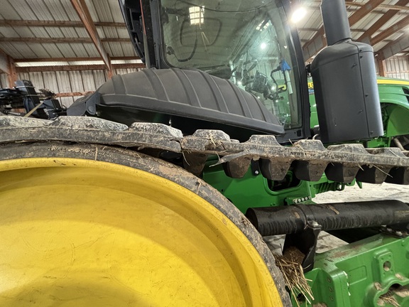 2011 John-Deere 8335RT