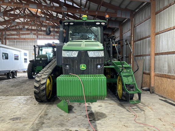 2011 John-Deere 8335RT