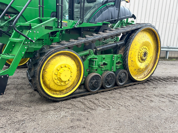 2011 John-Deere 8335RT