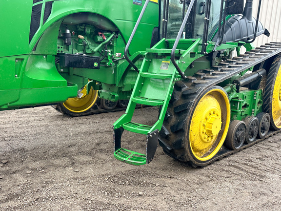 2011 John-Deere 8335RT