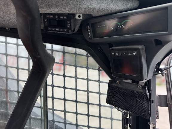 Photo of 2023 John Deere 317G