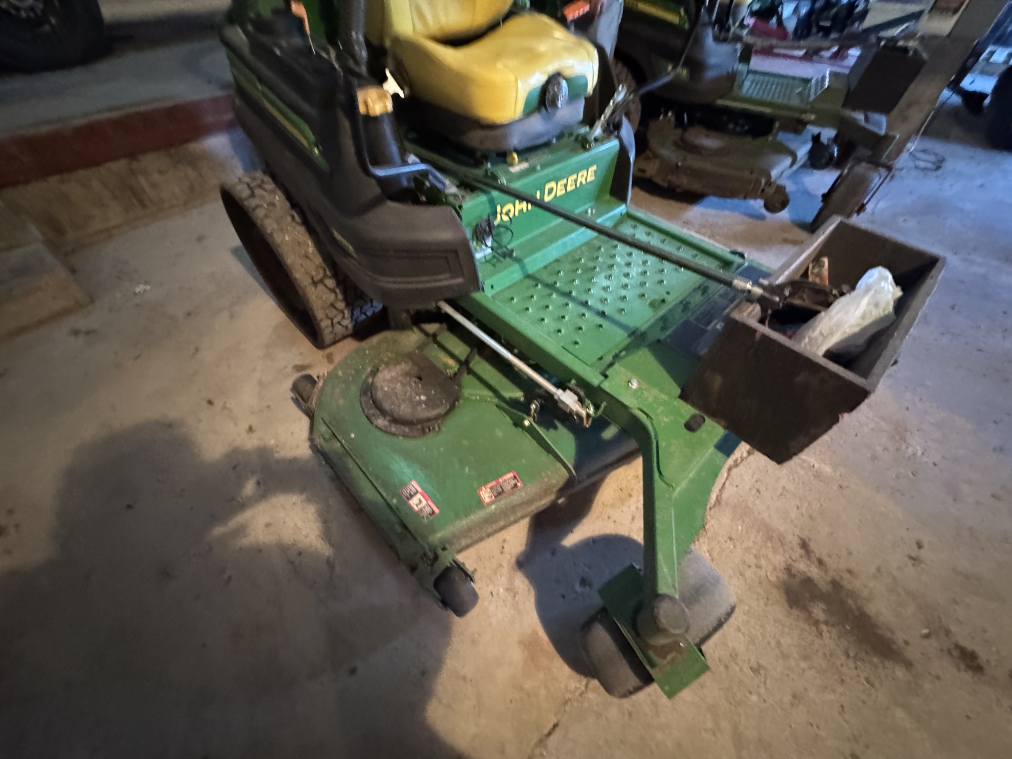  2023 John Deere Z997R at Heritage Tractor in Mendota, IL