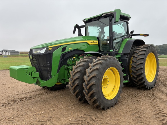  John Deere 8R 370