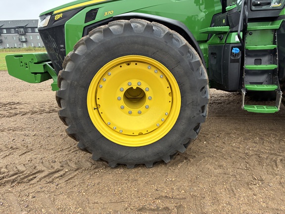 2025 John Deere 8R 370 - Photo9