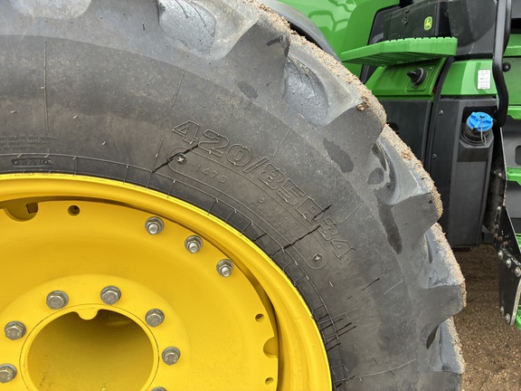 2025 John Deere 8R 370 - Photo10