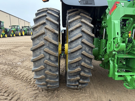 2025 John Deere 8R 370 - Photo25