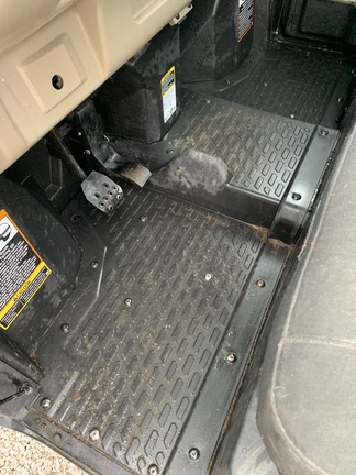 Photo of 2024 John Deere XUV 835R