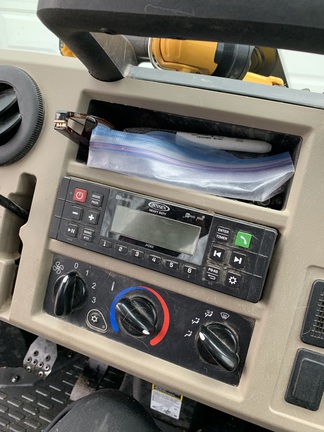 Photo of 2024 John Deere XUV 835R