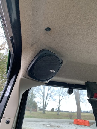 Photo of 2024 John Deere XUV 835R