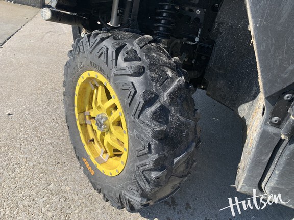 Photo of 2024 John Deere XUV 835R