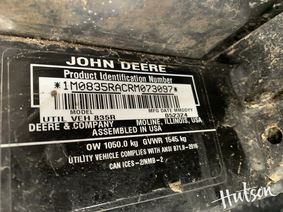 Photo of 2024 John Deere XUV 835R