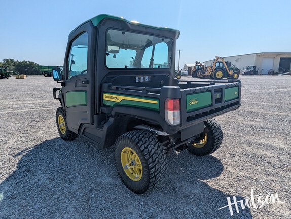 Photo of 2024 John Deere XUV 835R