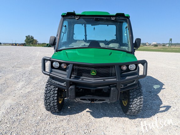 Photo of 2024 John Deere XUV 835R