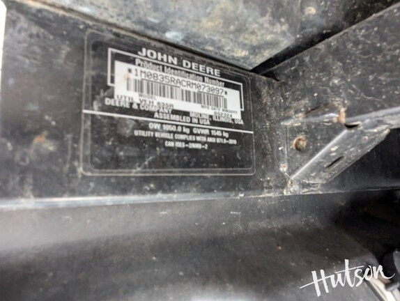 Photo of 2024 John Deere XUV 835R
